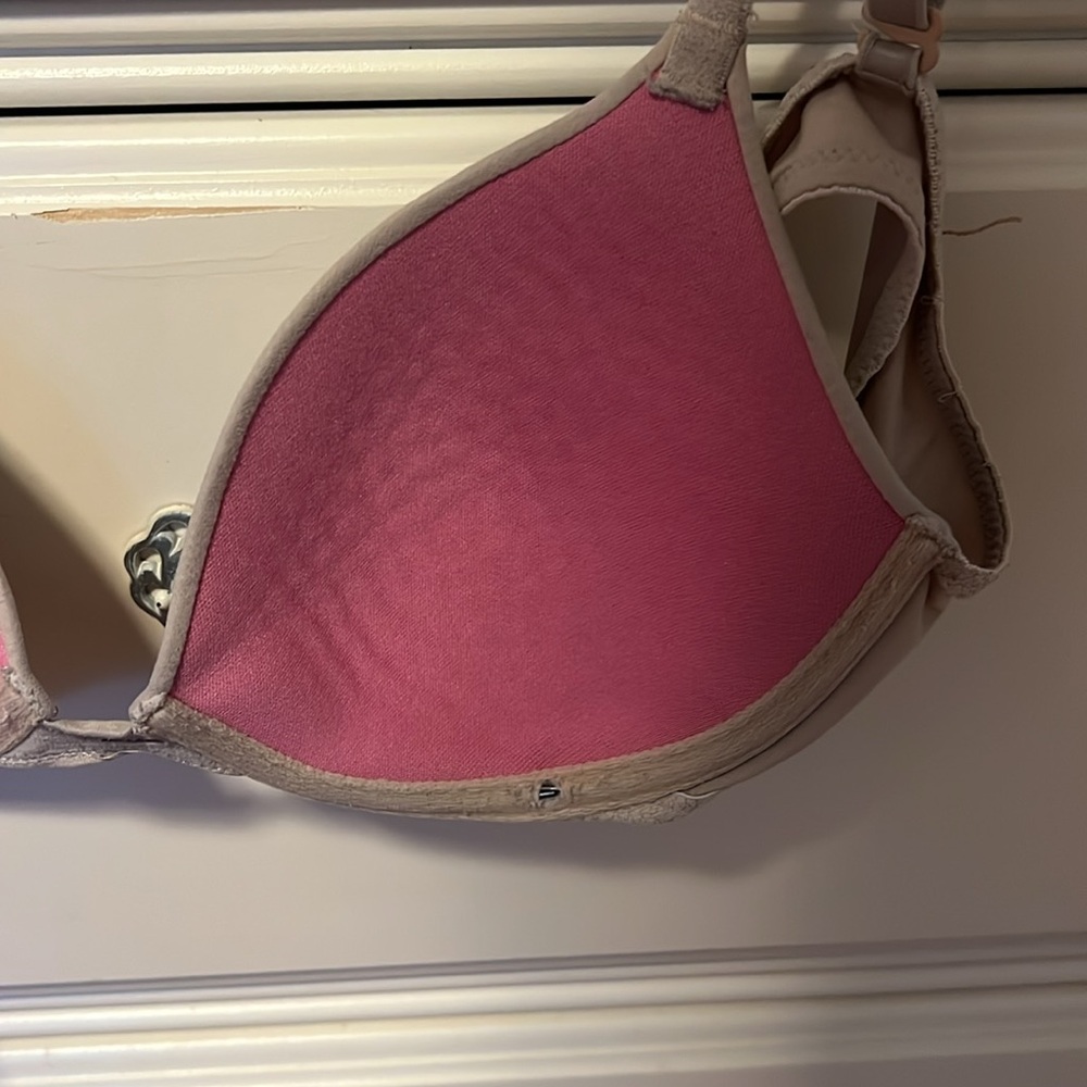 Bra! - Picture 5 of 11